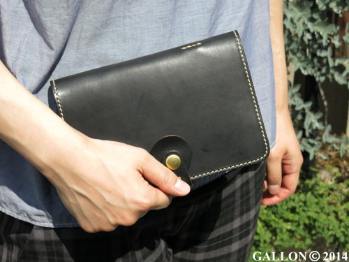 ＭＡＴＥＲＮＩＴＹ ＢＯＯＫ | ガロン GALLON ハンドメイドの皮革製品 